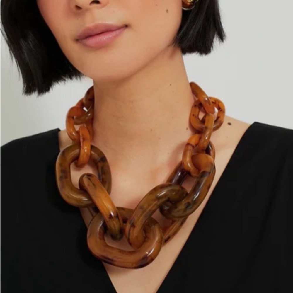 Elegant Brown Chain Necklace - Picture 2 of 10